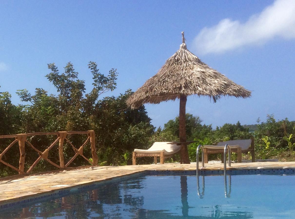 Kizungu Emerald Bay Resort מראה חיצוני תמונה